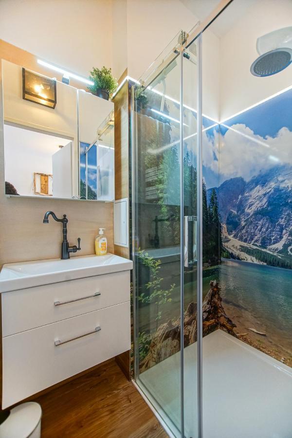 Auszeit Steiraland 7 Mit Ueberdachten Balkon Und Parkplatz Leoben  Dış mekan fotoğraf