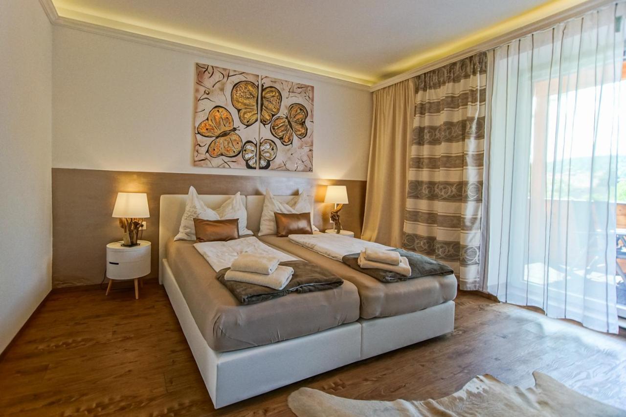 Auszeit Steiraland 7 Mit Ueberdachten Balkon Und Parkplatz Leoben  Dış mekan fotoğraf